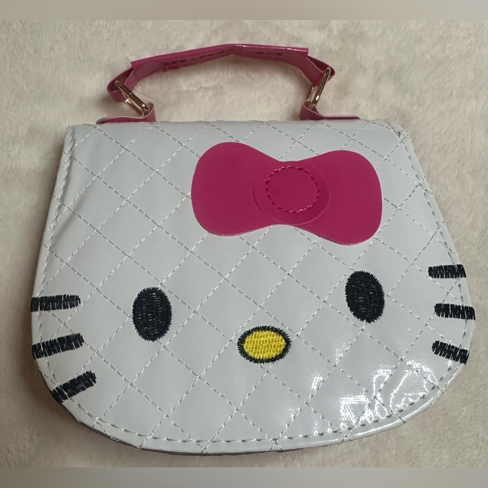 Hello kitty handbag